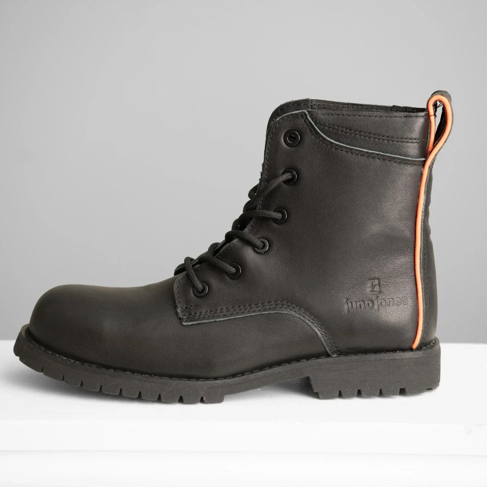 Juno Jones NWOT sz 8.5 Black Leather Moto Combat Boots Grunge GorpCore Lug Sole